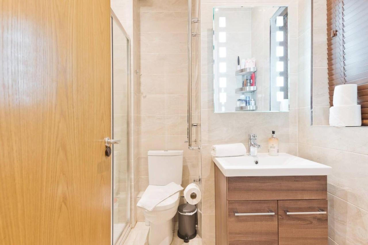 Captivating 2-Bed Apartment In Dublin 1 Dış mekan fotoğraf
